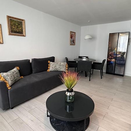 2Rooms Apartment Calea Victoriei - Atheneum Bukares Bagian luar foto